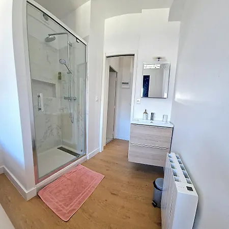 Appartement Les Bons Enfants 5 *